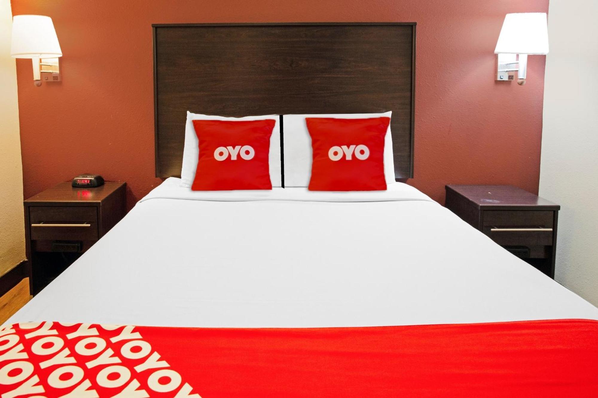 Oyo Hotel Mcallen Airport South Exteriör bild