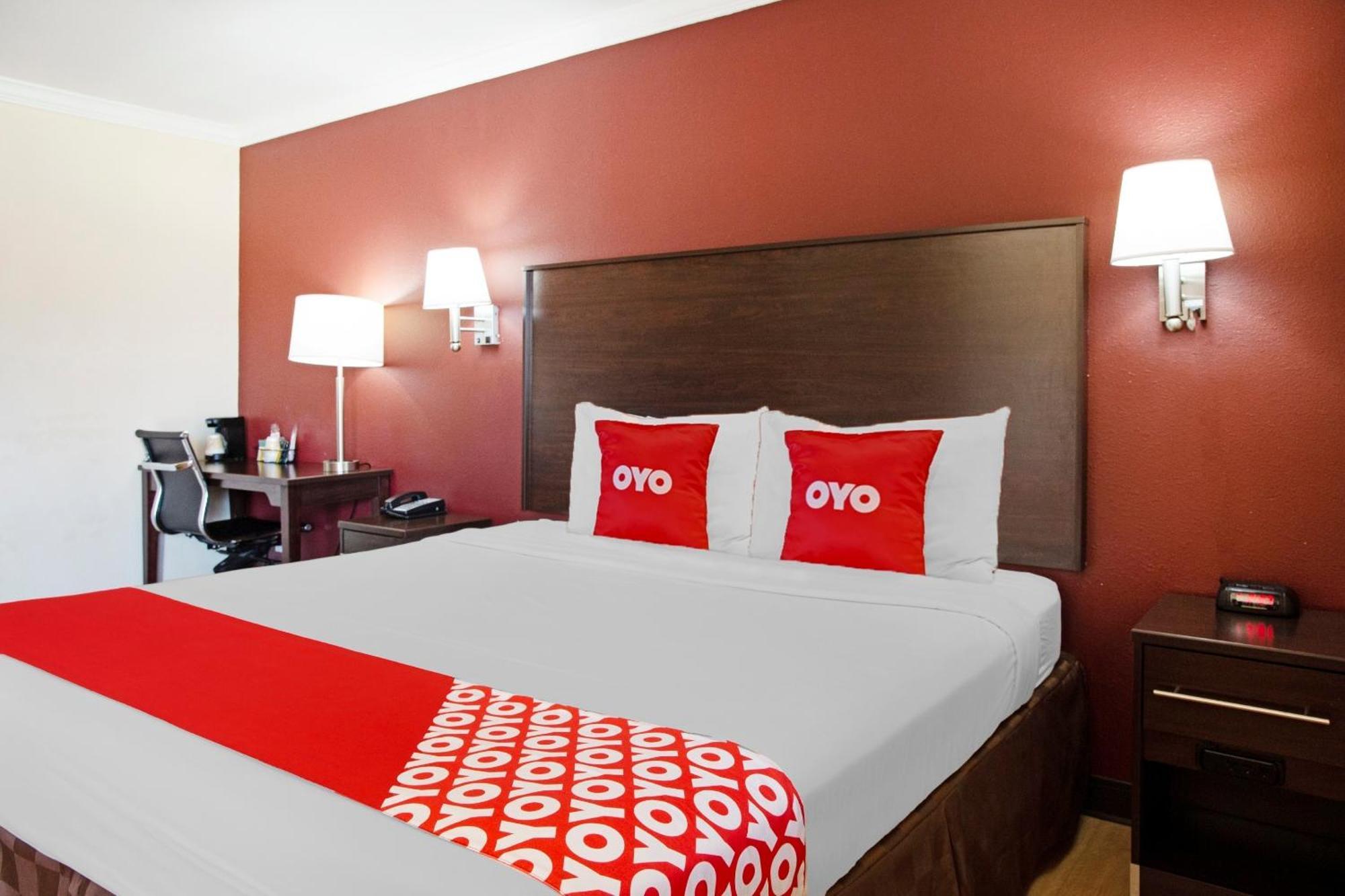 Oyo Hotel Mcallen Airport South Exteriör bild