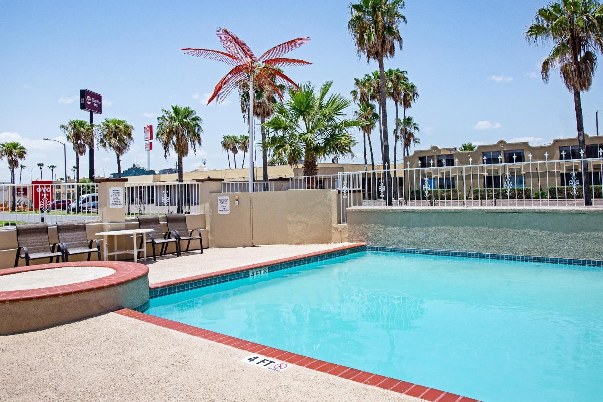 Oyo Hotel Mcallen Airport South Exteriör bild