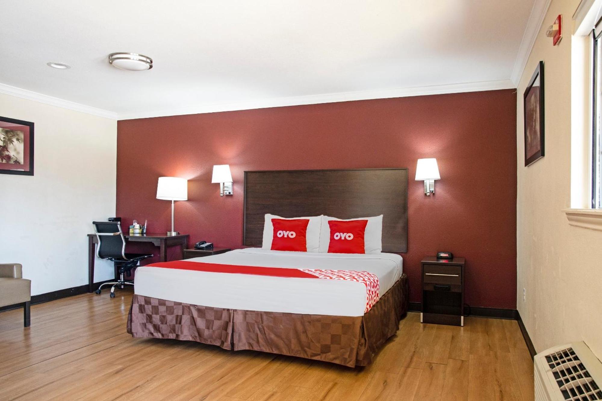 Oyo Hotel Mcallen Airport South Exteriör bild